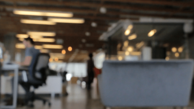 Comment Eleven Labs a développé un agent IA avec Claude pour Sidexia ?